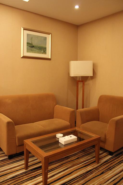 Shenzhen Luohu Railway Station Hotel - Commercial Building Habitación foto